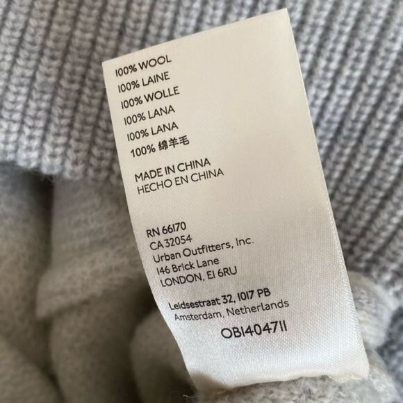 Free People Georgia Wool Sweater Jacket in Gray Floral Size XS NWT - Picture 16 of 17